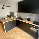 Apartment Gg Art Iii