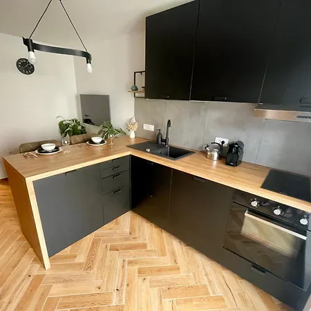 Apartment Gg Art Iii