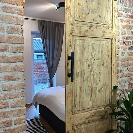 Gg Art Iii Apartma Ljubljana